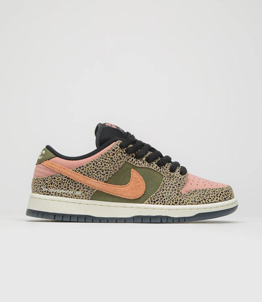 Nike SB x Arts-Rec Dunk Low