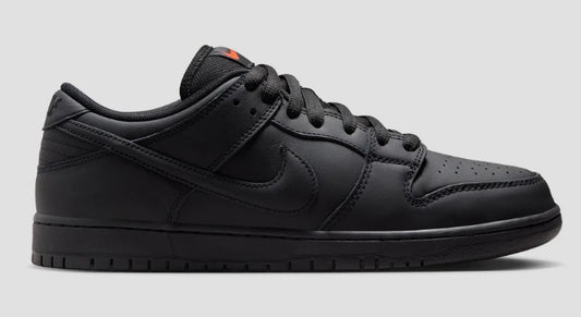 Nike SB Dunk Low Pro